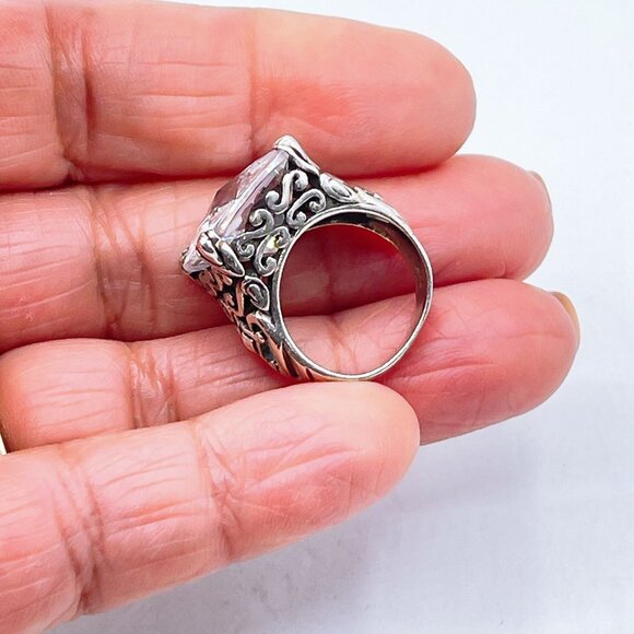 Vintage-Inspired Sterling Silver Ring Intricate Filigree Design Faceted Cubic Zi - Picture 8 of 10